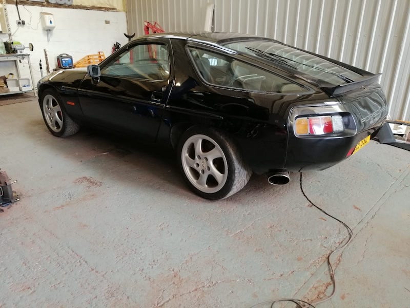 Fostering Classics Porsche 928 back view