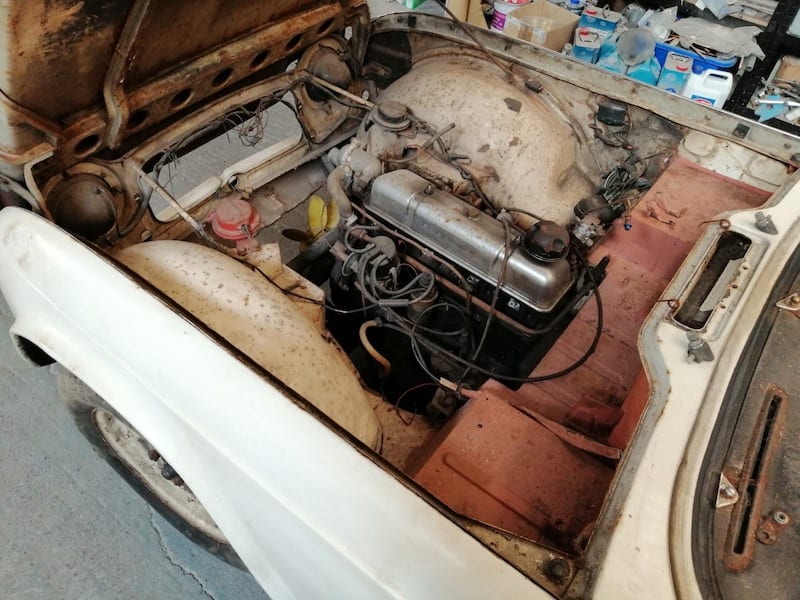 Fostering Classics - TR4 - engine bay