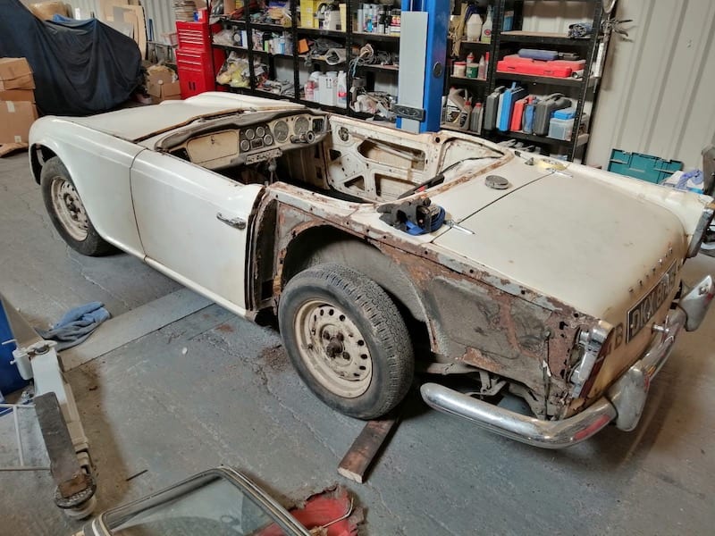 Fostering Classics - TR4 - stripping in progress