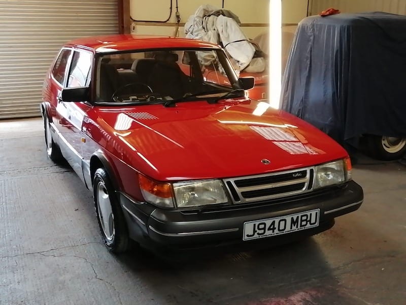 Fostering classics - Saab - complete front view