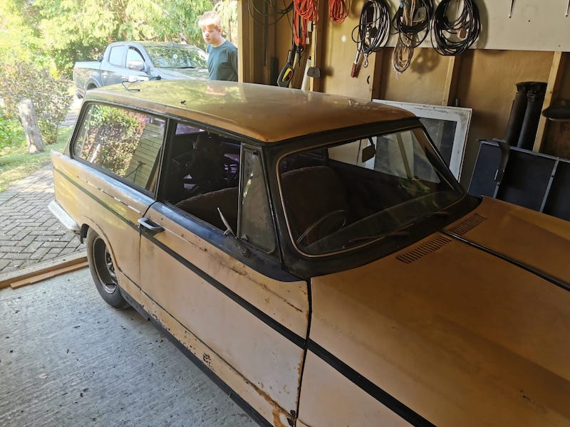 Triumph Vitesse estate - as found side view - Fostering Classics