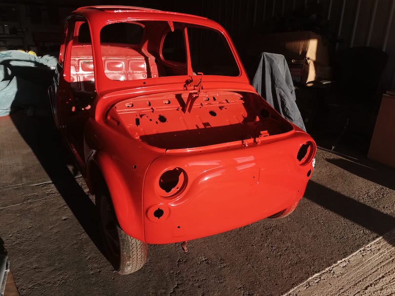 Fostering Classics - Fiat 500 - new paint - red