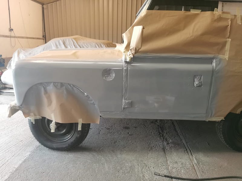 Land Rover Series 3 - primer on - Fostering Classics