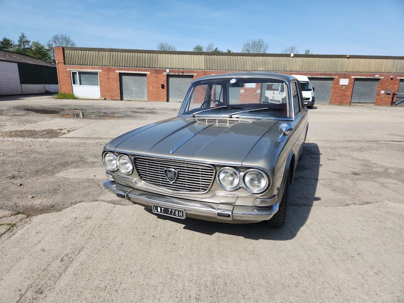 front view - Lancia Flavia - Fostering Classics