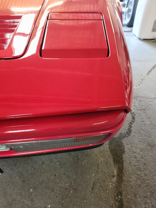 Ferrari 328 GTS - Fostering Classics - front lights