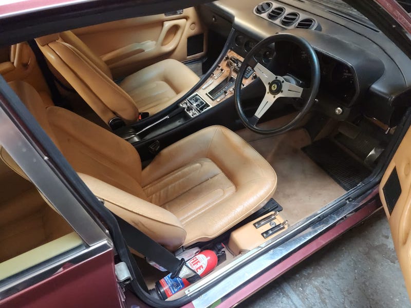 Ferrari 400i - interior - Fostering Classics