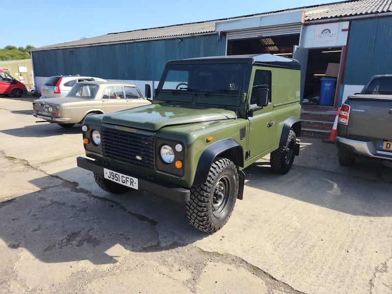 Land Rover Defender 90 - finished project- Fostering Classics