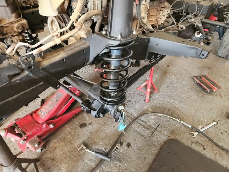 Land Rover Defender 90 - new suspension- Fostering Classics