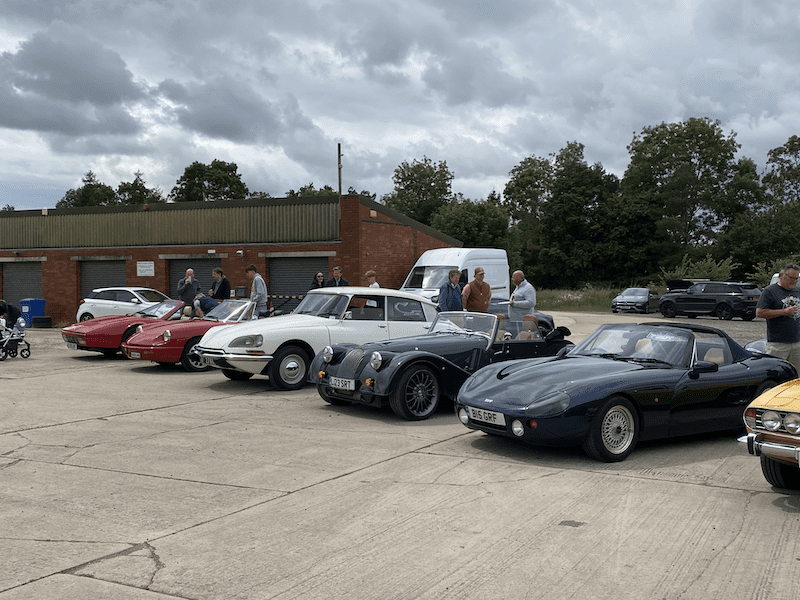 Fostering Classic BBQ - car lineup
