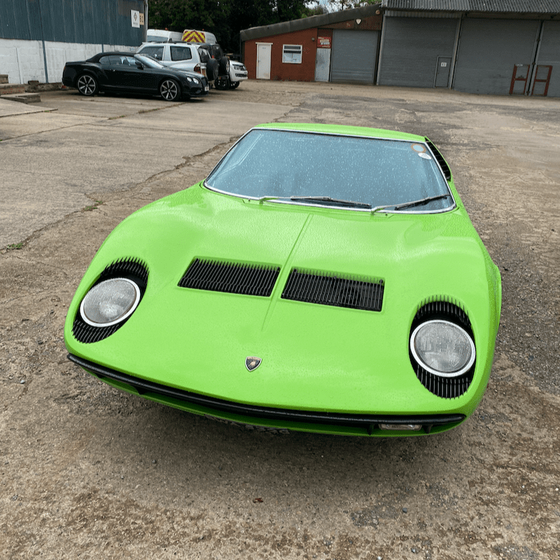 Fostering classic BBQ - Lamborgini Miura front