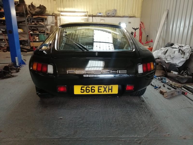 Fostering Classics Porsche 928 back