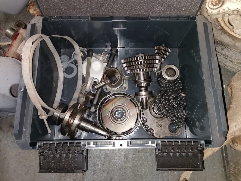 Fostering Classics - Lambretta - engine parts