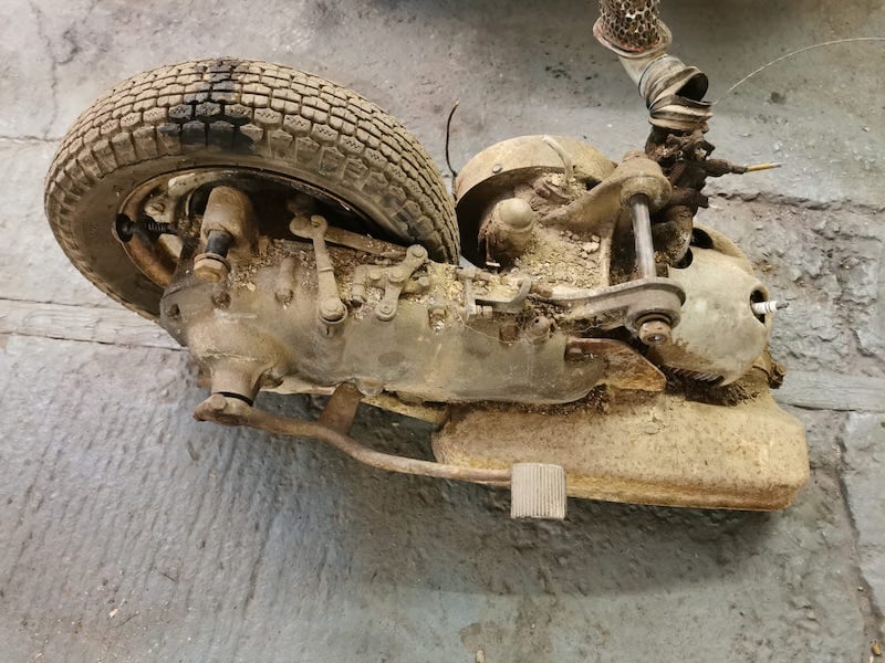 Fostering Classics - Lambretta - rather dirty