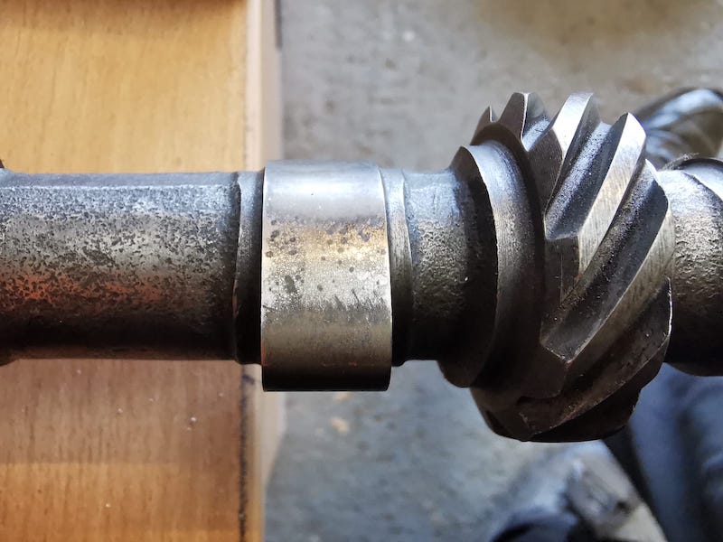 Citroen DS - camshaft close up - Fostering Classics
