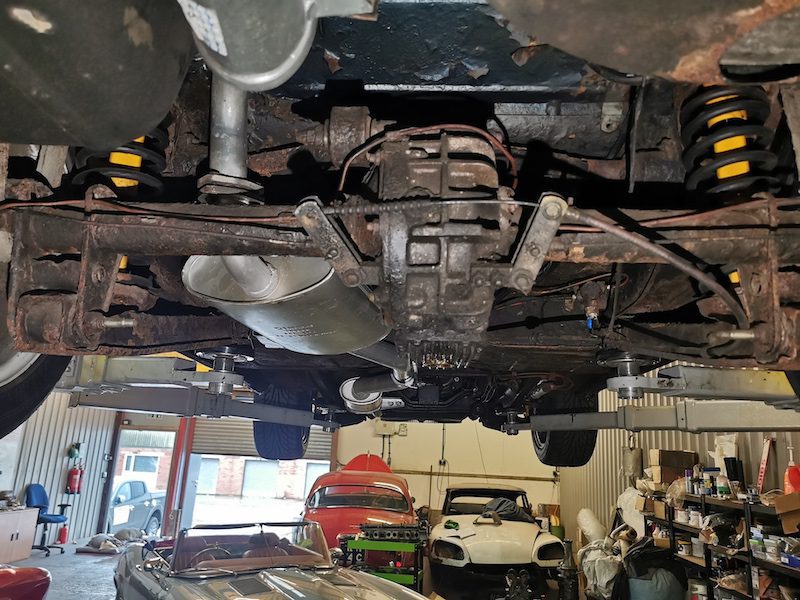 1973 Alfa Romeo GTV 2000 - Fostering classics - underneath