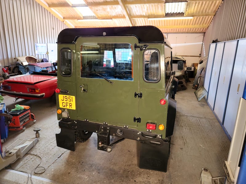 Land Rover Defender 90 - back - Fostering Classics