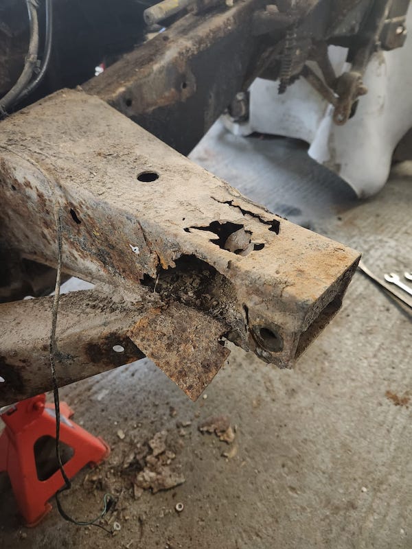Land Rover Defender 90 - corroded chassis 4 - Fostering Classics